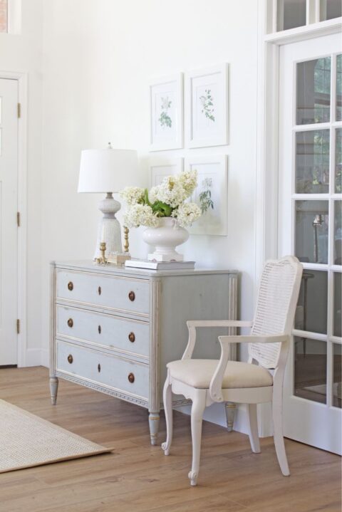 10 French Coastal Decor Ideas You MUST See! (Elegant And Charming ...